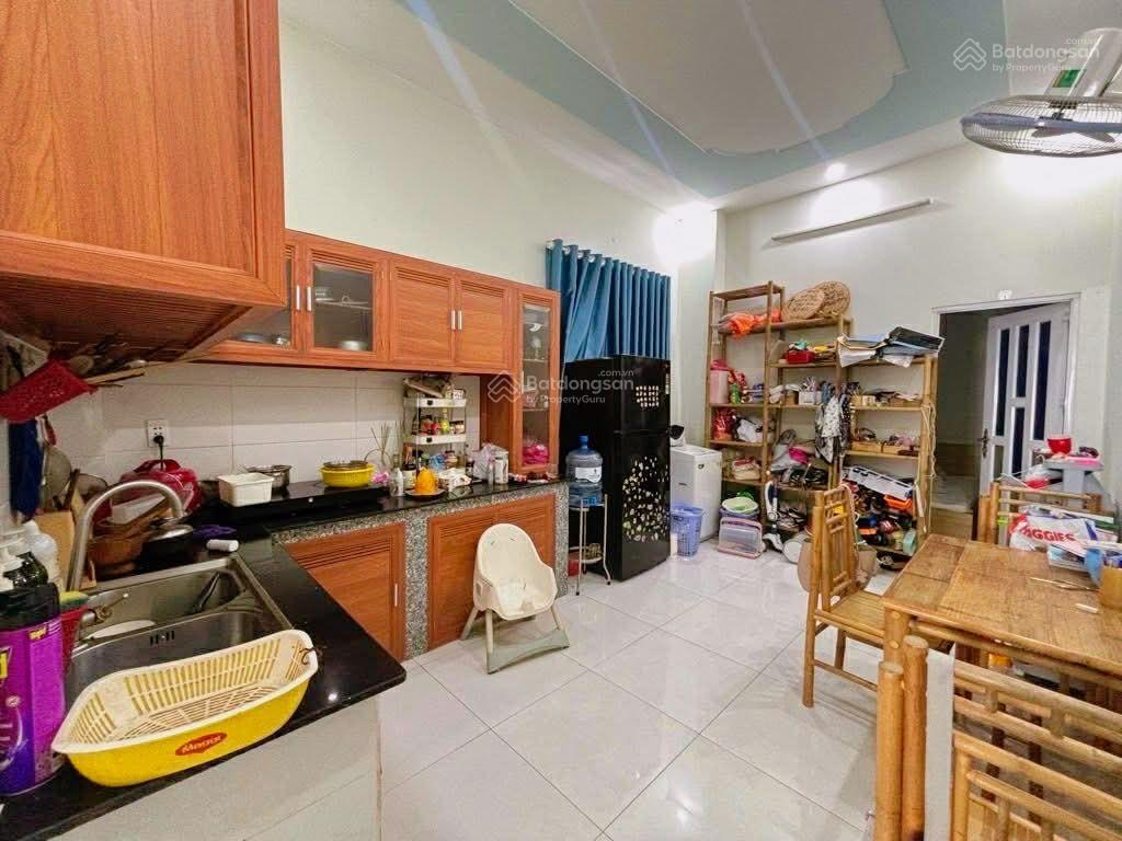 Chốt gấp 4.8 tỷ nhà mặt tiền linh xuân trung tâm thủ đức căn góc 2 mặt tiền