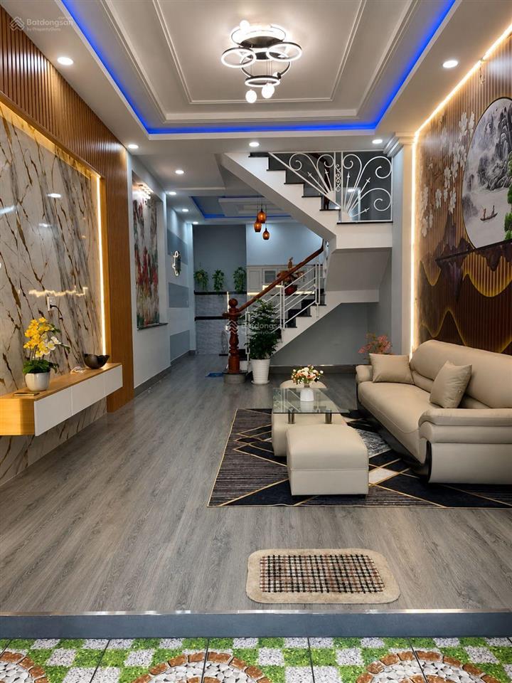 Chủ đi úc cần bán gấp nhà ,hxh đường phan văn trị, gò vấp shr dt 35,1m. giá 2 tỷ 750.