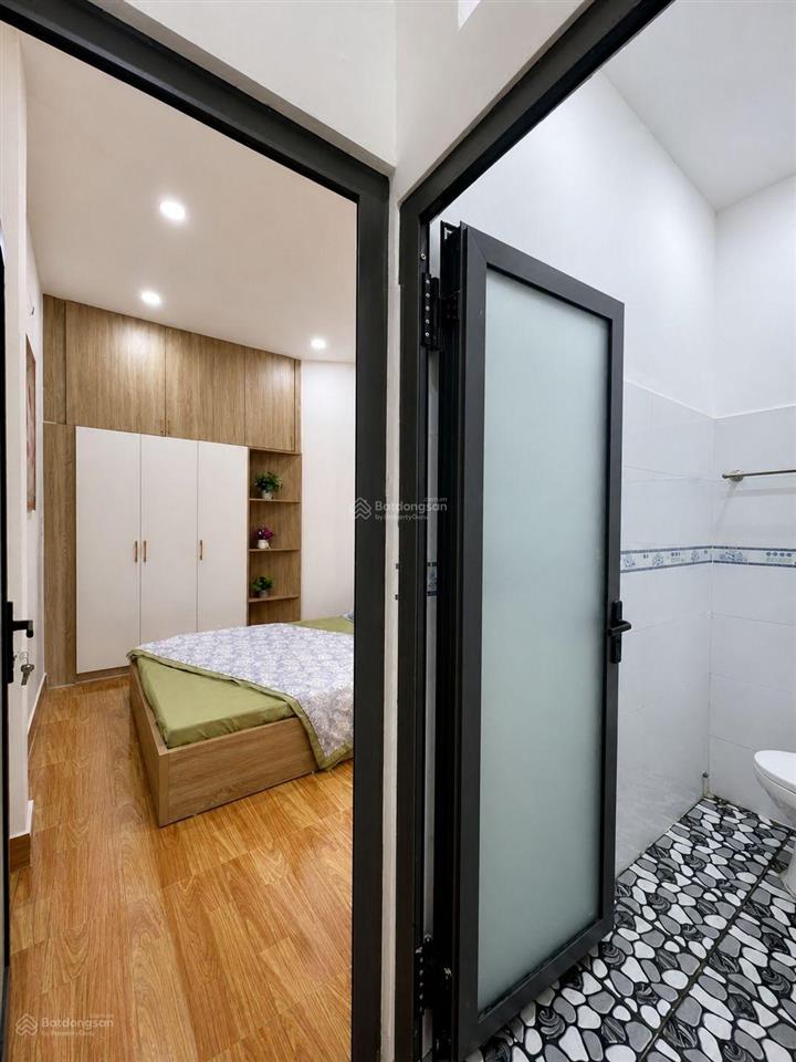Bán gấp nhà gò vấp đường quang trung, hxh, shr dt 36,2m 1 trệt 1 lầu 3 phòng ngủ giá 3 tỷ 1