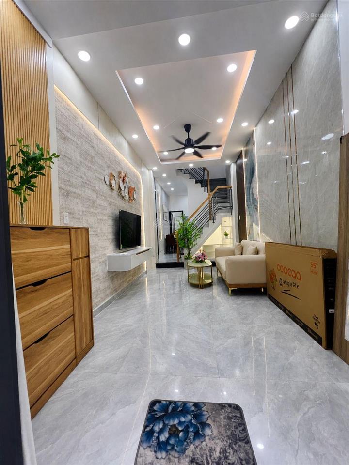 Bán gấp nhà gò vấp đường quang trung, hxh, shr dt 36,2m 1 trệt 1 lầu 3 phòng ngủ giá 3 tỷ 1