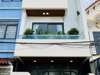 Chính chủ bán nhà lê đức thọ, p.17, q.gò vấp giá chỉ 3,2 tỷ
diện tích 54m, hẻm xe hơi 5m2,shr