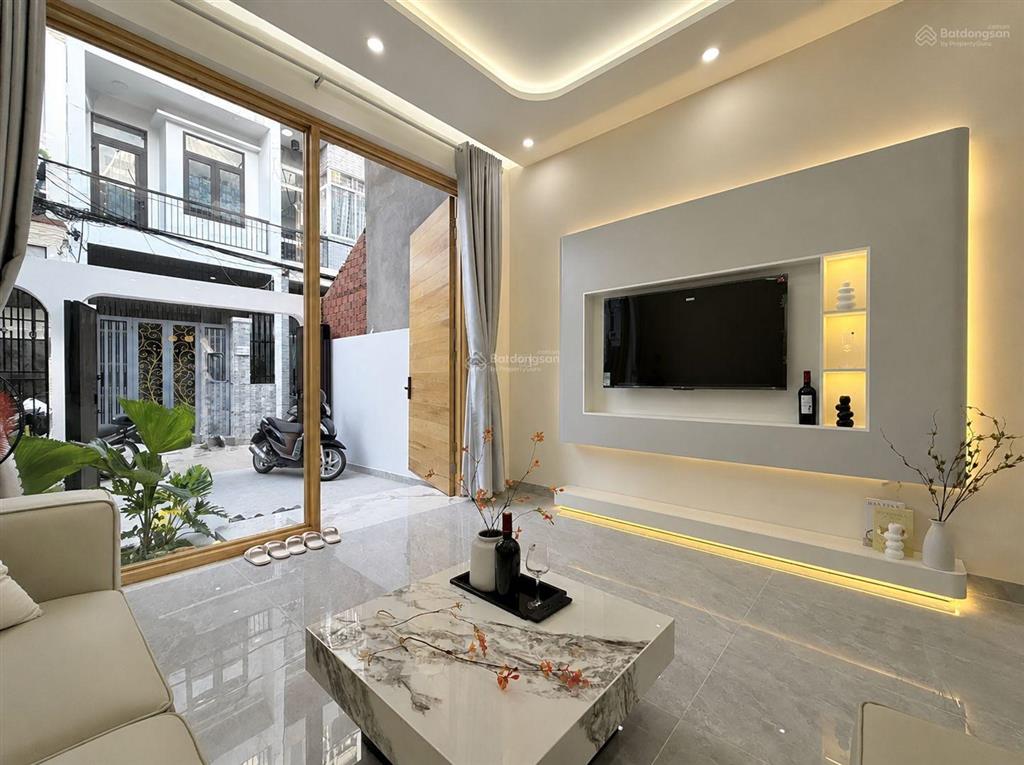 Siêu phẩm nhà nguyễn thái sơn gò vấp, 66m2, hxh 5m, shr, cạnh emart phan văn trị