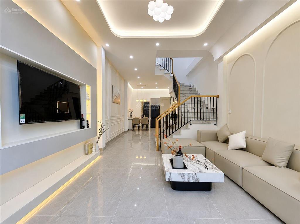Siêu phẩm nhà nguyễn thái sơn gò vấp, 66m2, hxh 5m, shr, cạnh emart phan văn trị