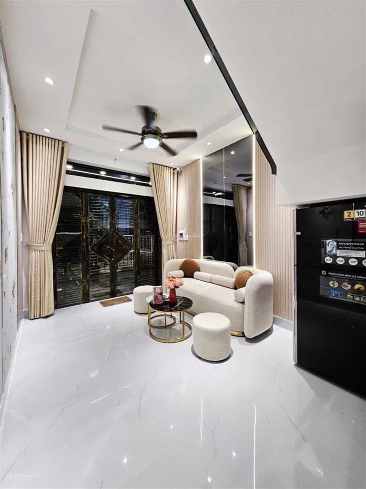 Nhà đẹp gò vấp 3 tỷ 5, đ lê quang định,cạnh ngã 6 gv, dt 52,49m,hxh 4m,shr chính chủ ký gửi