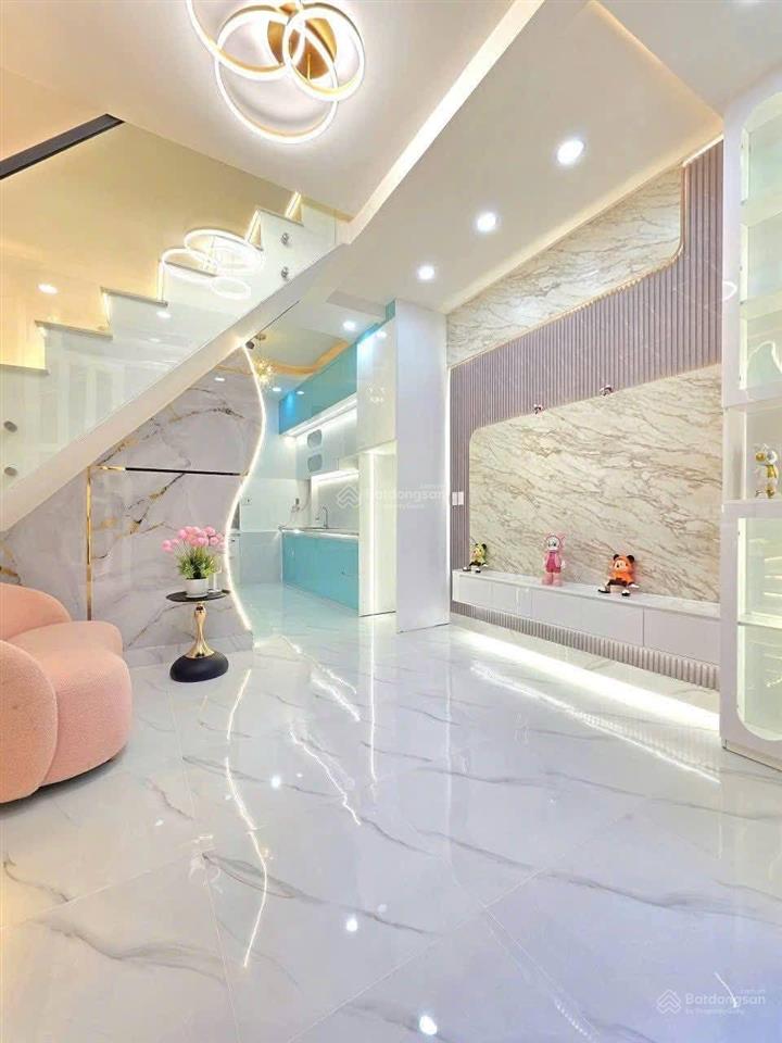 Chỉ với 2 tỷ 8 đã sở hữu ngay nhà gò vấp, đường nguyễn kiệm, p.3.
hẻm 3,4m xe ra vào thoải mái, shr