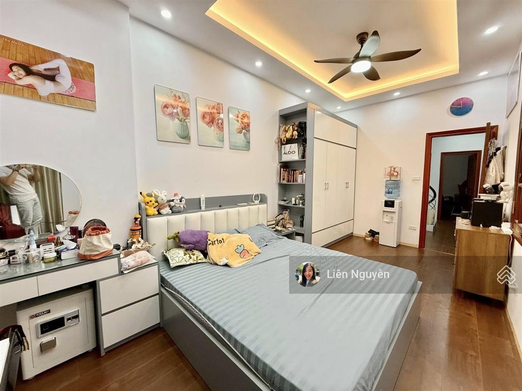 Bán nhà lê đại hành, 25m2, 5 tầng 3 phòng ngủ, mặt tiền 3.3m, giá nhỉnh 8 tỉ, ngõ rộng thoáng
