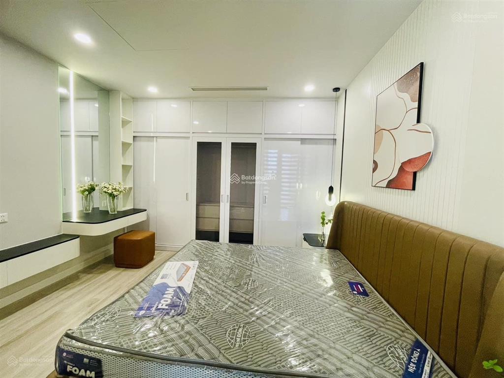 Cực hiếm bán, giá rẻ. gđ chuyển công tác cần bán gấp căn hộ 3pn tầng trung, giá rẻ nhất cc florence