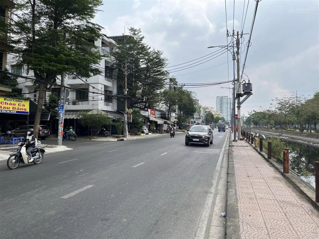 Bán nhà mặt phố kinh doanh trần văn giàu, 5x16 3.5 tấm giá 11 tỷ thương lượng