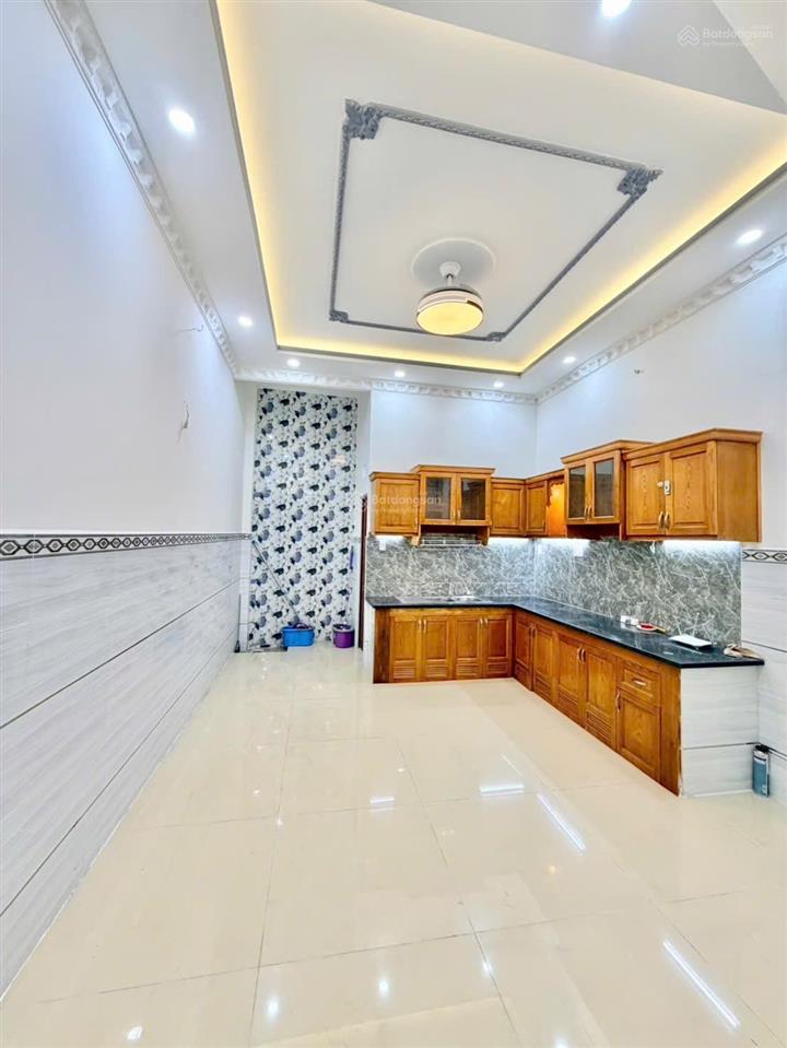 Cho thuê nhà mới khu tên lửa 4 tấm mặt tiền kinh doanh 4x19m giá 18 triệu  0971 848 ***