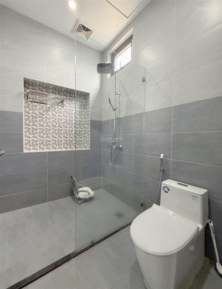 Bán gấp nhà đường nguyễn sơn hà,quận 3 ,gần bv từ dũ ,diện tích 53m2,giá 3tỷ420,sổ hồng riêng