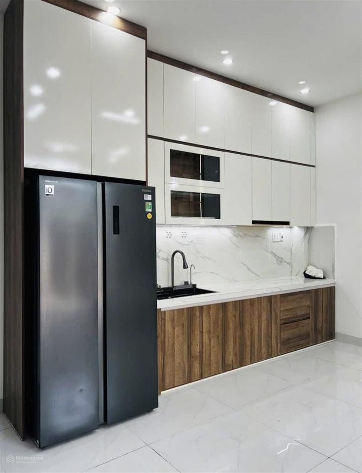 Bán gấp nhà đường chu văn an , quận bình thạnh , khu vực đông dân cư , dt 45m2,giá 1tỷ720,shr