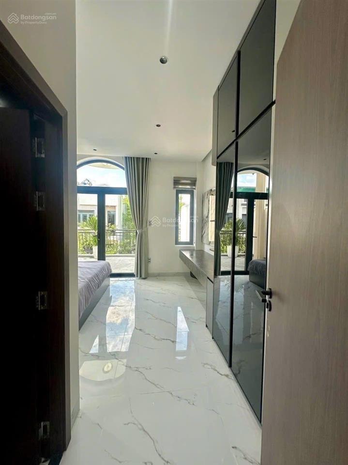 Bán gấp nhà đường phổ quang ,quận tân bình , khu vực đông dân cư , dt 52m2 ,giá 2tỷ630,shr