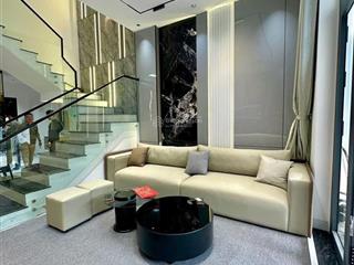 Bán gấp nhà đường phổ quang ,quận tân bình , khu vực đông dân cư , dt 52m2 ,giá 2tỷ630,shr