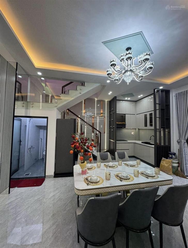 Hot hittt ở đ.điện biên phủ,quận 3 gần bv bình dân shr,diện tích 45m2 giá chỉ 2tỷ570