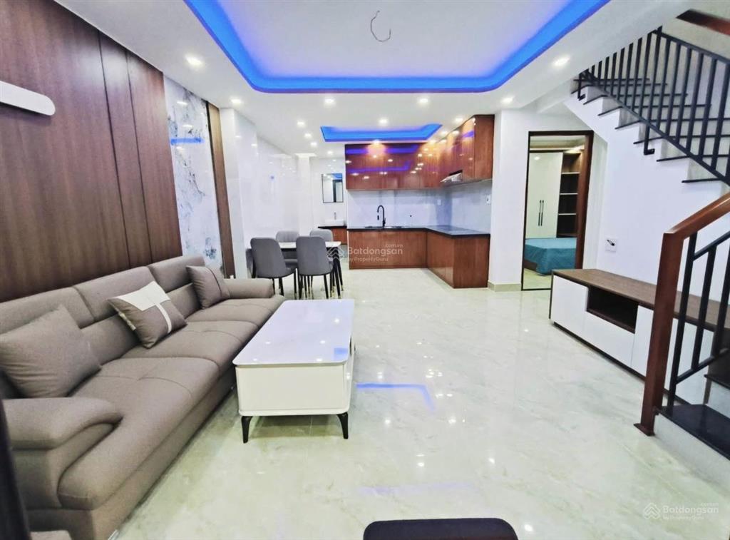 Hot hittt ngay tttp quận 1, đường cô giang, diện tích 48m², shr giá 3tỷ730