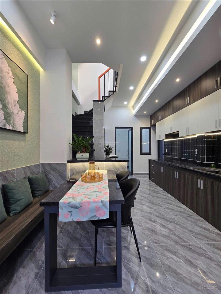Siêu phẩm ngay q tân bình, nằm đường trần văn dư, diện tích 50m2 shr còn thương lượng