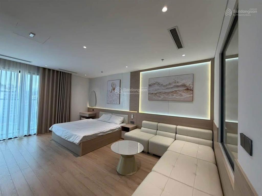 Cho thuê nhanh căn 1n the holiday trung tâm bãi cháy, hạ long full đồ chỉ việc vào ở