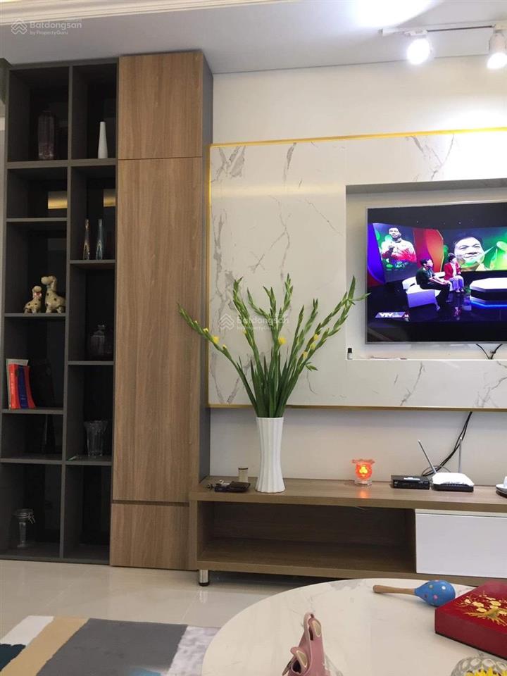 Chính chủ bán căn hộ cc thống nhất complex 82 nguyễn tuân 3n 2vs 95m2 giá 10,3 tỷ,  0846 463 ***