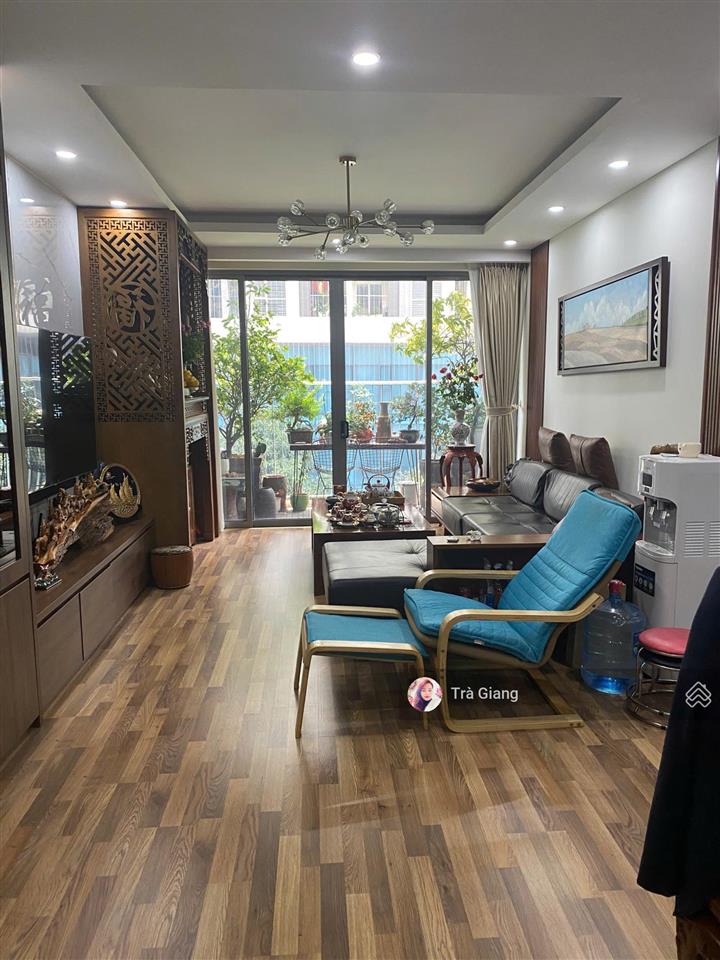 Chính chủ bán căn hộ cc thống nhất complex 82 nguyễn tuân 3n 2vs 95m2 giá 10,3 tỷ,  0846 463 ***
