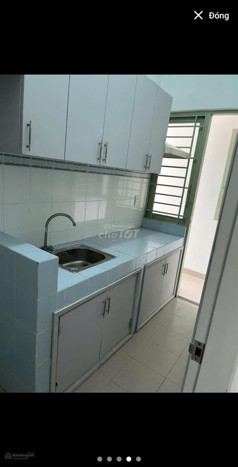 Chung cư phú thọ 60, giá 3,25ty có sổ hồng ngay nhà thi đấu.