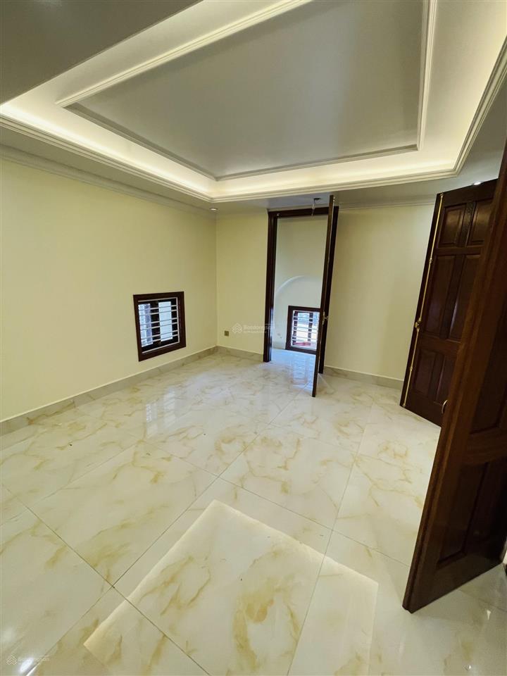 Cho thuê biệt thanh liệt  gần dự án the manor 135m2, 4 tầng đầy đủ điều hòa, nhà mới sửa giá 24tr