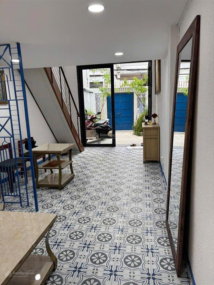 Bán nhà 2 tầng, hẻm đ. hồng bàng rộng 4m  phường nha trang  52,8m2 giá 7,5 tỷ