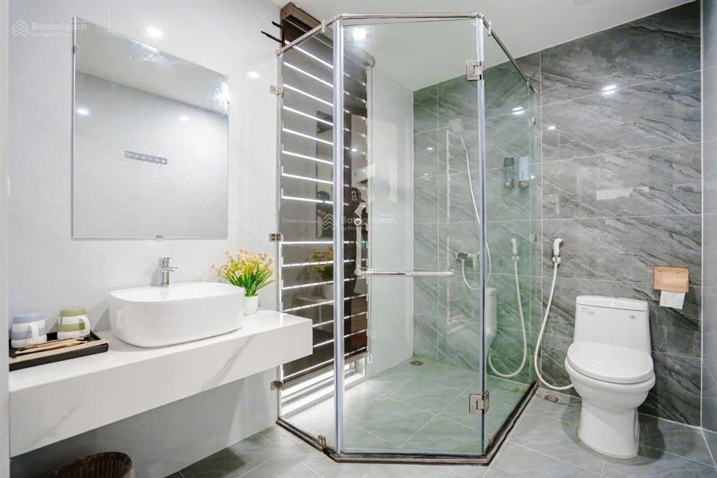 Villa 7 phòng ngủ  cách biển 50m giá ưu đãi chào hè tại vlasta sầm sơn