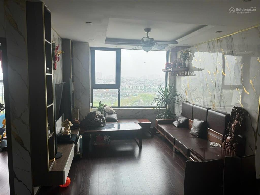 Chính chủ bán căn góc 3 ngủ 2 vệ sinh