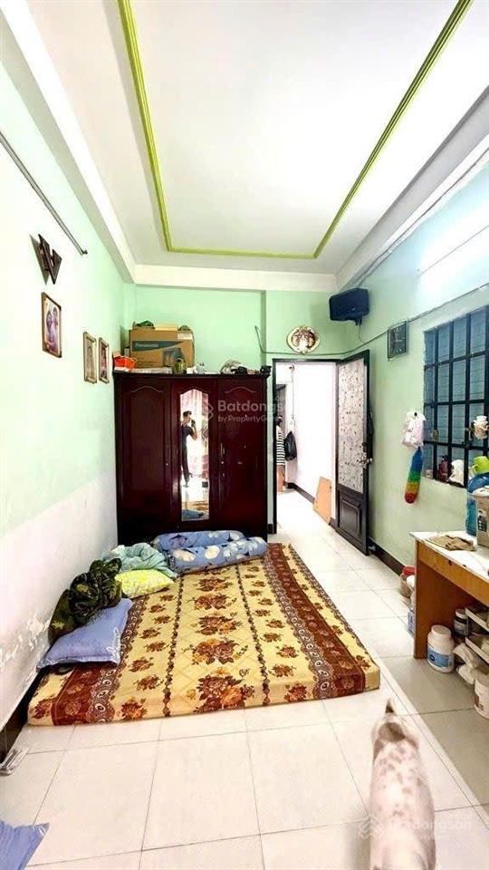 Ngộp ngân hàng hẻm xe hơi thông 7pn 3 tầng không quy hoạch q7