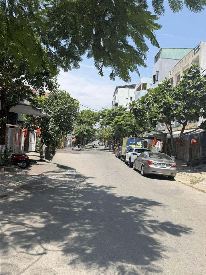 Bán nhà đất 2 mặt tiền đường hàn thuyên, quận hải châu, đà nẵng, giá đầu tư 108m2
