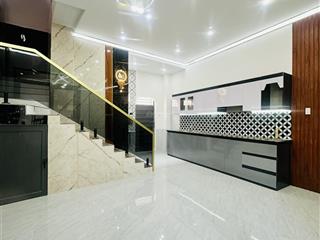 Nhà góc 2 mặt tiền mới đẹp  cách trường đh tây đô 200m