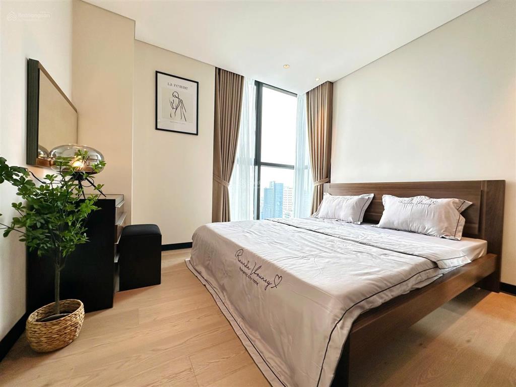Cho thuê căn hộ cao cấp tại green diamond, 93 láng hạ, 150m², 3pn, giá 20 triệu/tháng.