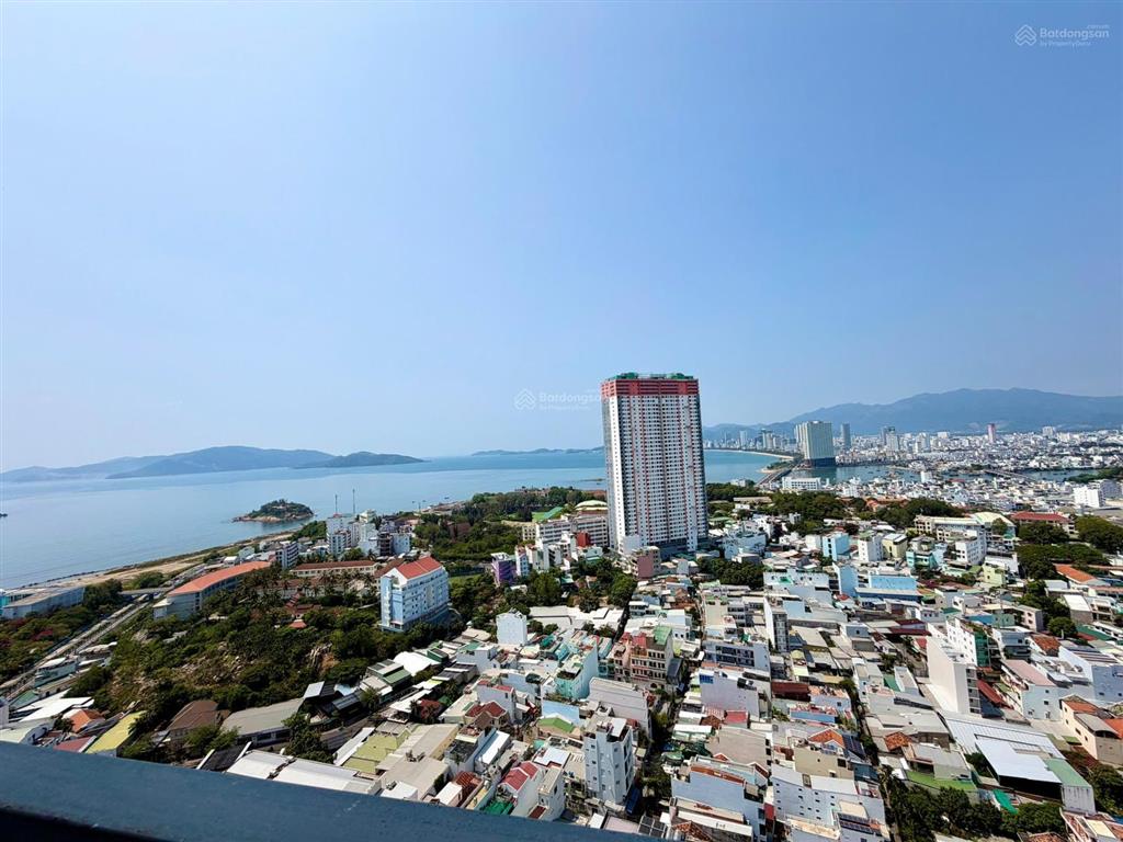Tòa oc3  căn 3528 (tầng 35) view biển đông nam dòng tiền cho thuê ổn định,  2223triệu/ tháng
