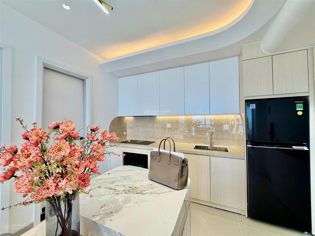 Tòa oc3  căn 3528 (tầng 35) view biển đông nam dòng tiền cho thuê ổn định,  2223triệu/ tháng
