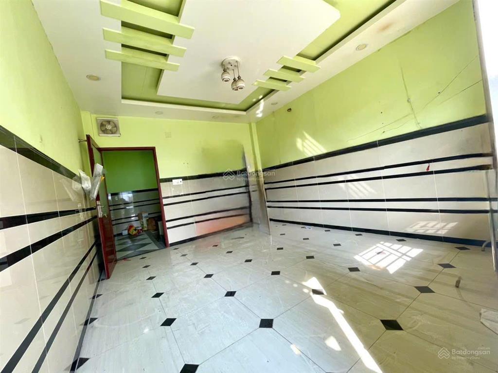 Bán nhà hẻm xe hơi, 52m2, đường trường chinh, chỉ 5 tỷ 2