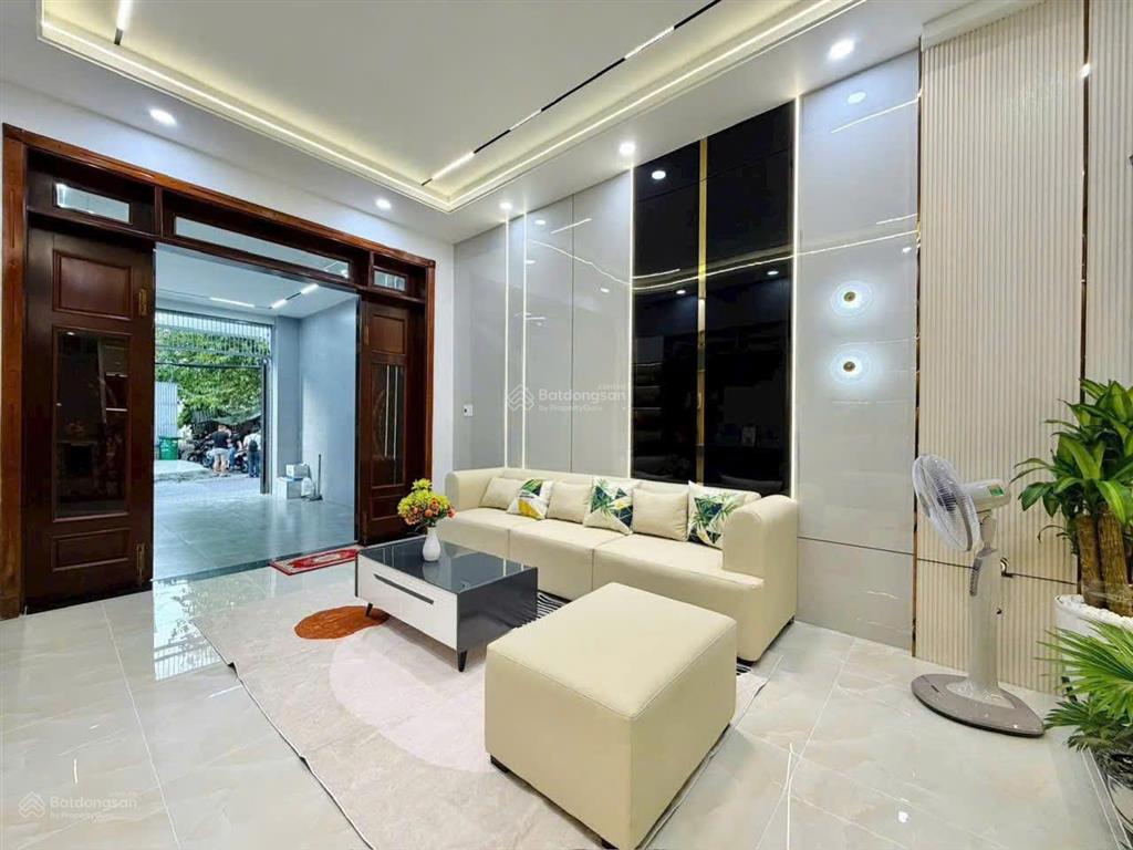 Bán nhà hẻm nhựa 8m ngay chợ cây gõ, 80m2, 4 tầng btct, 5 pn có sân thượng, vừa ở vừa kinh doanh