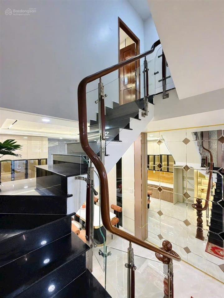 Bán nhà hẻm nhựa 8m ngay chợ cây gõ, 80m2, 4 tầng btct, 5 pn có sân thượng, vừa ở vừa kinh doanh