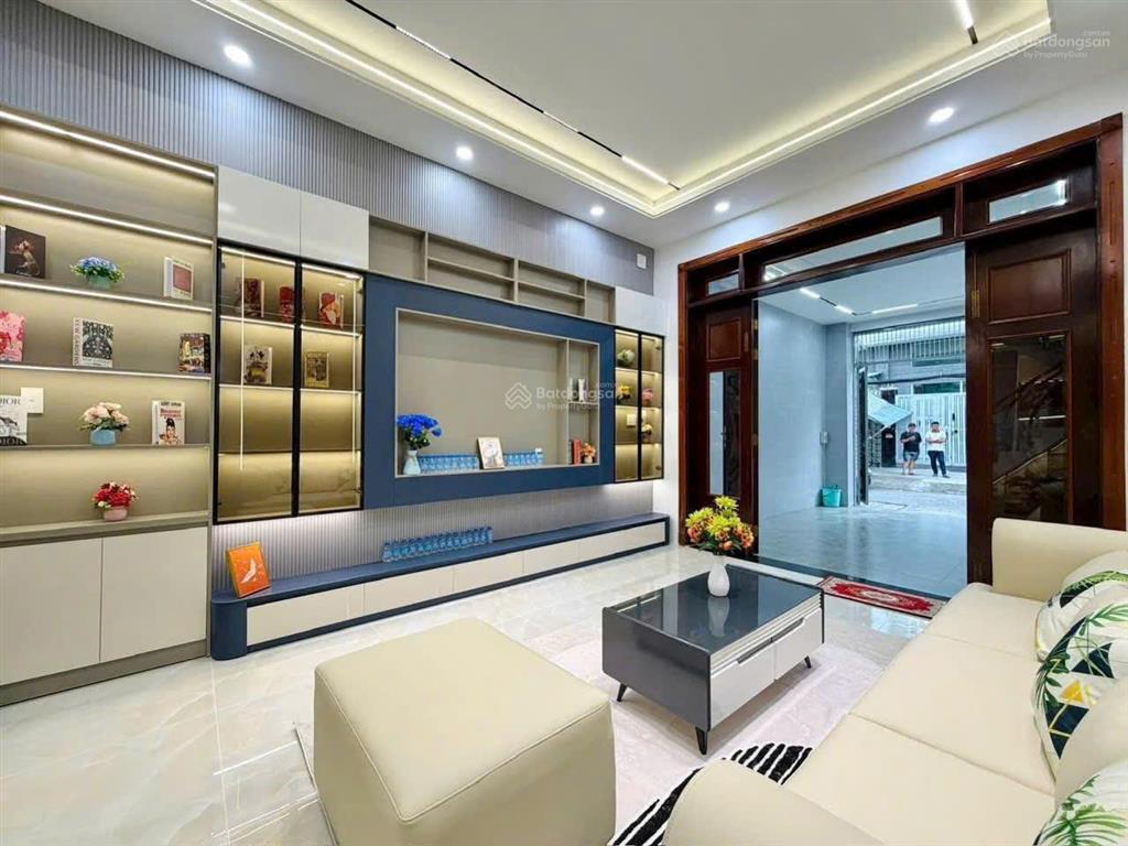 Bán nhà hẻm nhựa 8m ngay chợ cây gõ, 80m2, 4 tầng btct, 5 pn có sân thượng, vừa ở vừa kinh doanh
