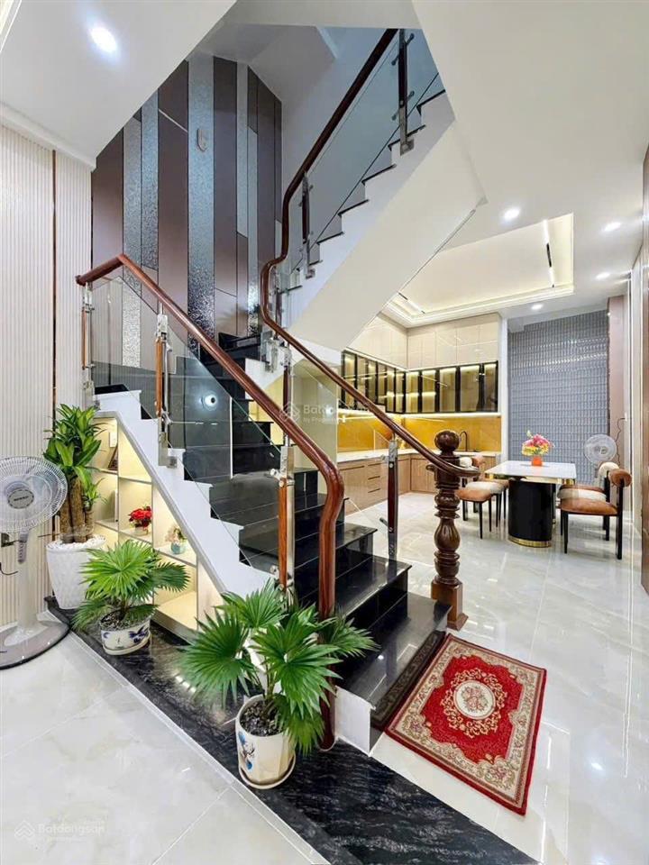 Bán nhà hẻm nhựa 8m ngay chợ cây gõ, 80m2, 4 tầng btct, 5 pn có sân thượng, vừa ở vừa kinh doanh