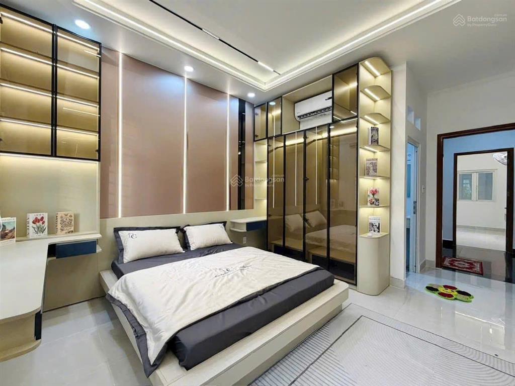 Bán nhà hẻm nhựa 8m ngay chợ cây gõ, 80m2, 4 tầng btct, 5 pn có sân thượng, vừa ở vừa kinh doanh