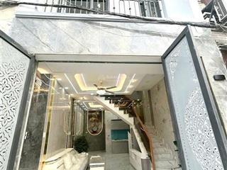 Nhà shr 40m2 đường xe tải 6m thông nhà 1 trệt 1 lầu chi 3.9 ty .còn thương lượng