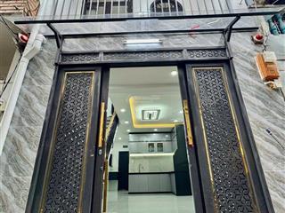 Nhà shr p tân thới hiệp .dt 35m2 .nhà 1 trệt 1 lầu .3pn 2wc .1/ ngắn hẻm ra đường lớn ..giá 3t350 .