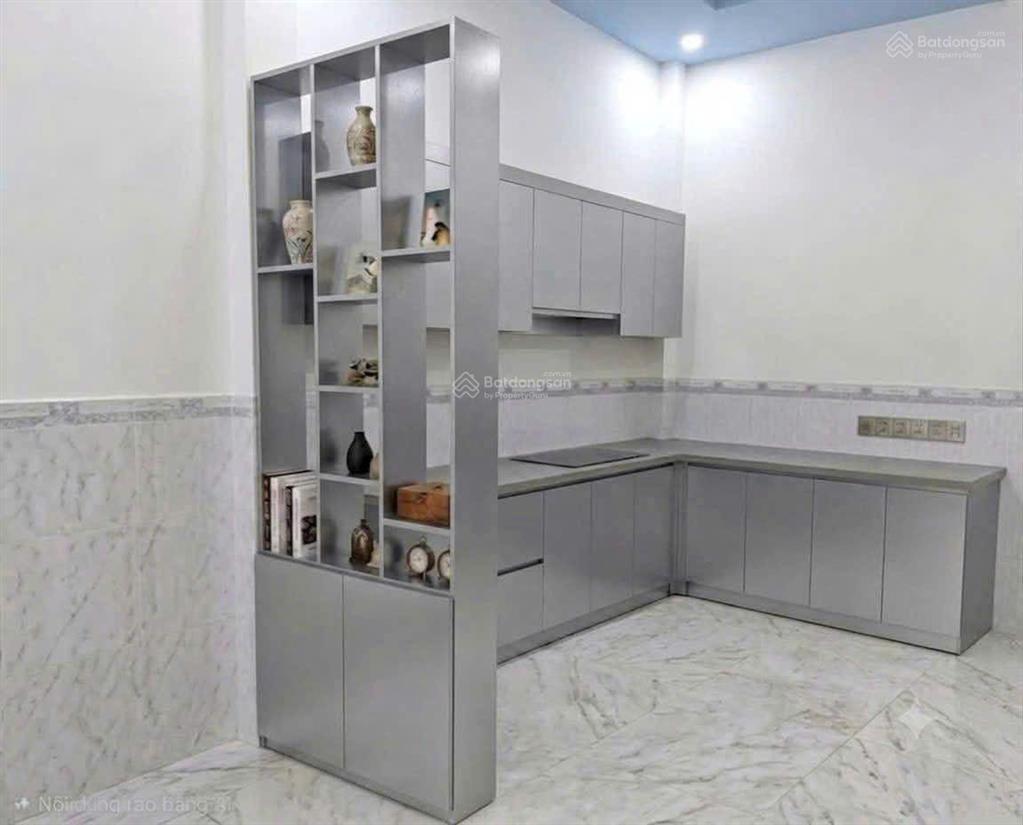 Nhà shr đông thạnh hóc môn .dt 3.5x12..nhà gác lửng đẹp ..hẻm ba gác ..giá 2t7 .gặp chủ