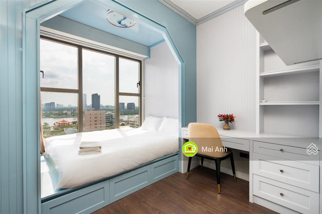 Căn góc 3pn saigon royal 177m² view triệu đô, nội thất cao cấp, 70 triệu/tháng