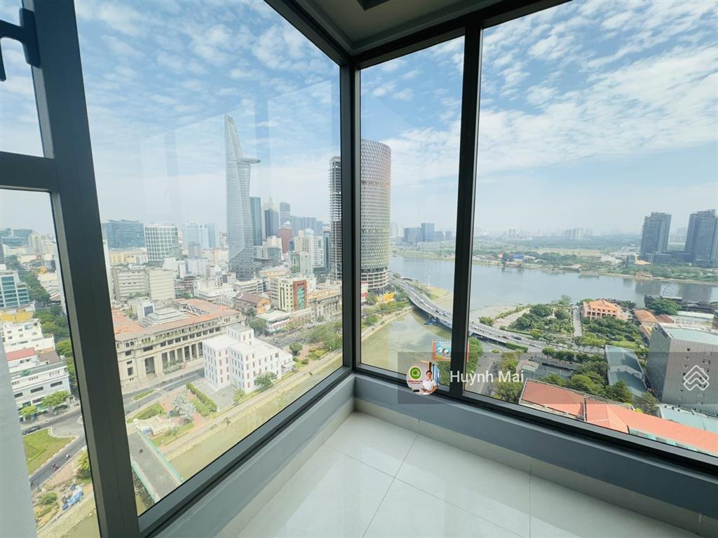 Căn góc 3pn saigon royal 177m² view triệu đô, nội thất cao cấp, 70 triệu/tháng