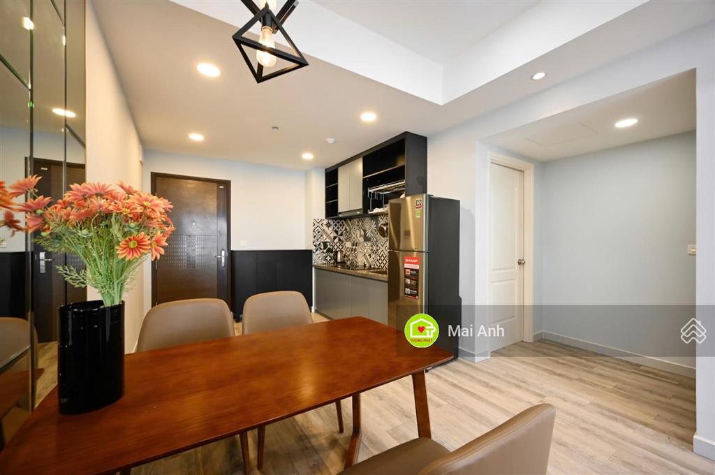 Bán gấp căn hộ 2pn  1wc 55m2 soho. view thoáng. giá 6,2 tỷ