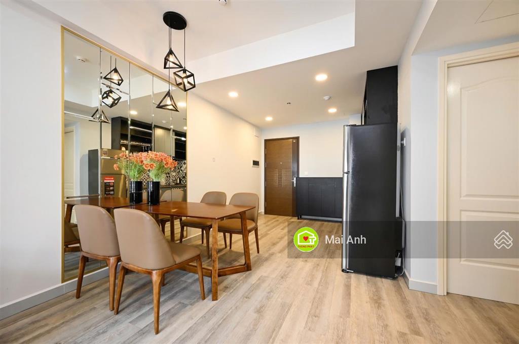Bán gấp căn hộ 2pn  1wc 55m2 soho. view thoáng. giá 6,2 tỷ