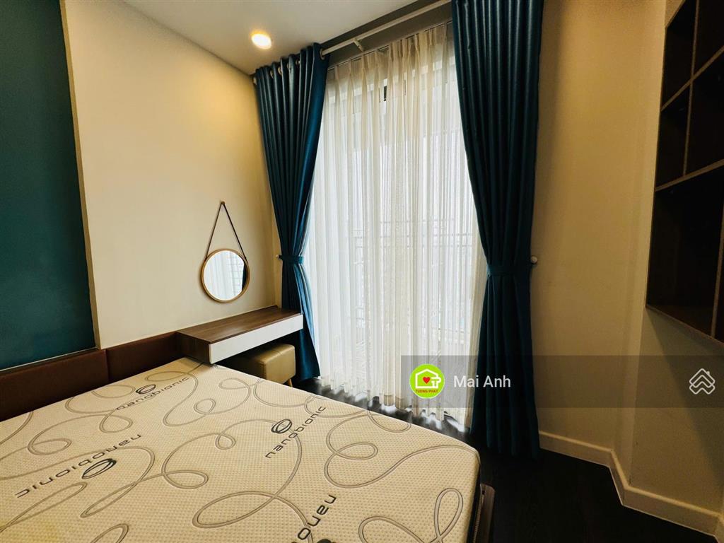 Chính chủ bán gấp river gate 2pn  2wc 74m² nội thất đẹp  vị trí sát q1  chỉ 8 tỷ