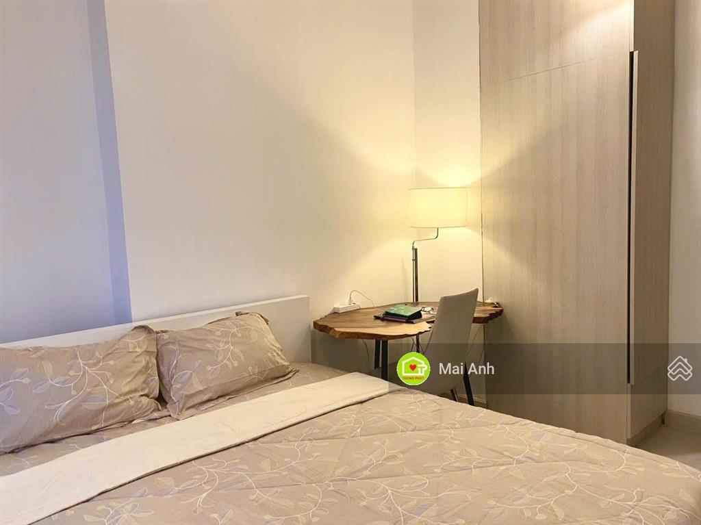 Chính chủ gửi bán căn hộ tresor 2 phòng ngủ 65m2. nội thất đầy đủ. giá 7 tỷ