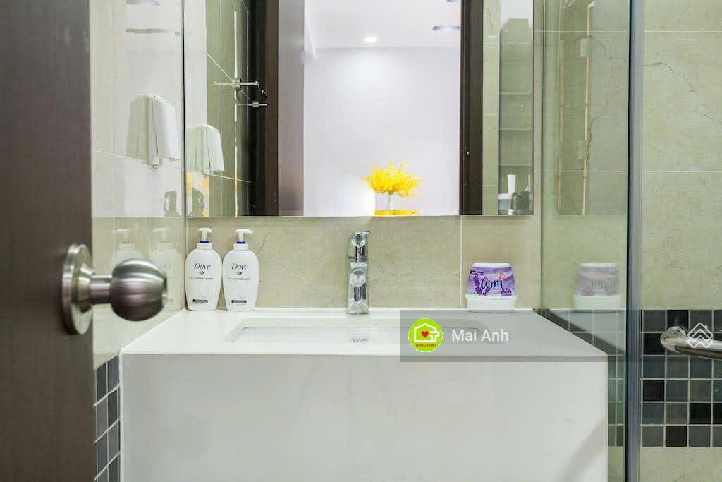 Chính chủ gửi bán căn hộ tresor 2 phòng ngủ 65m2. nội thất đầy đủ. giá 7 tỷ